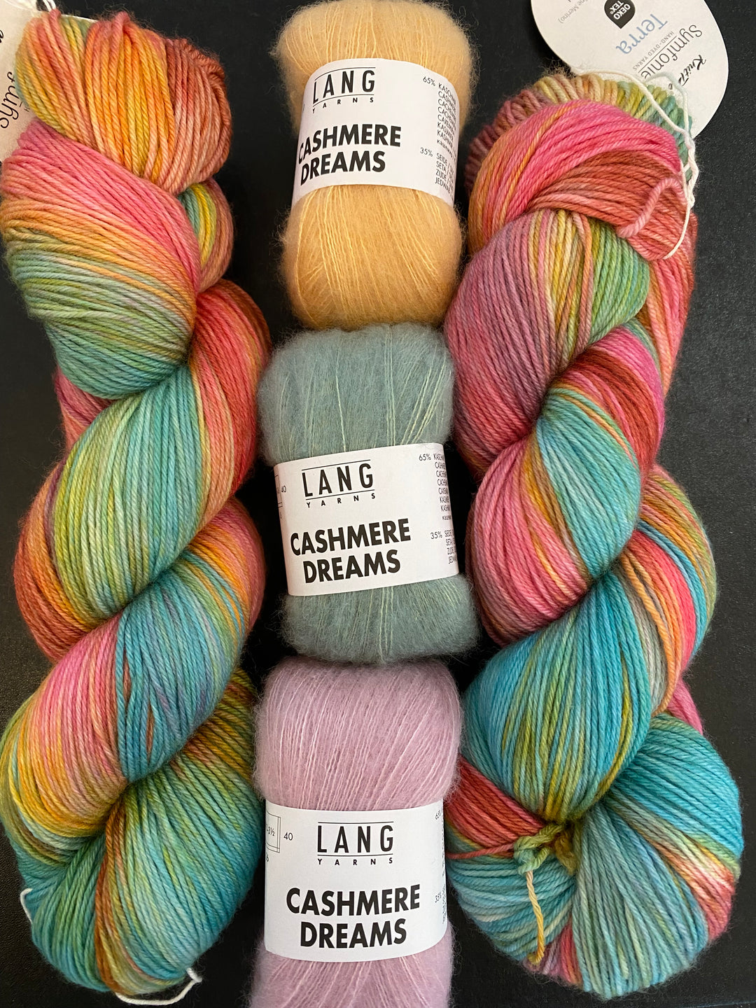 Symfonie Yarns Terra Sockenwolle handgefärbt  ** Neue Farben  24/25 *