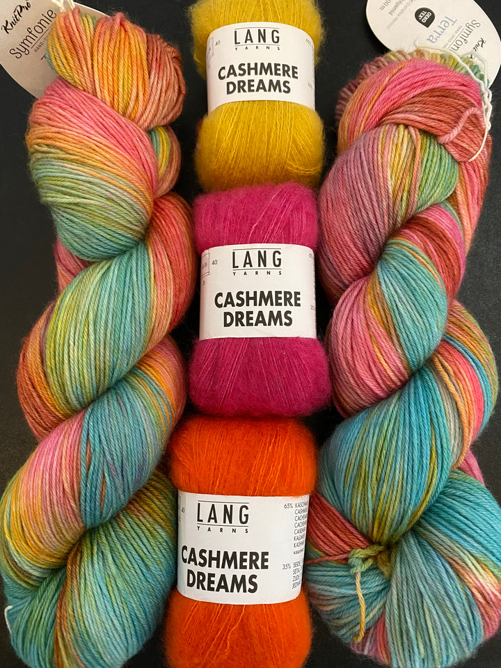 Symfonie Yarns Terra Sockenwolle handgefärbt  ** Neue Farben  24/25 *