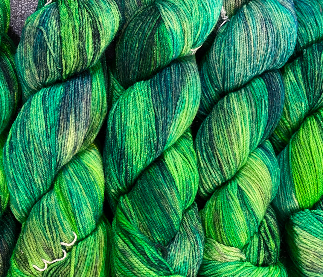 Symfonie Yarns Terra Sockenwolle handgefärbt  ** Neue Farben  24/25 *