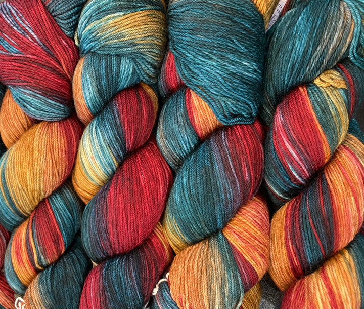 Symfonie Yarns Terra Sockenwolle handgefärbt  ** Neue Farben  24/25 *