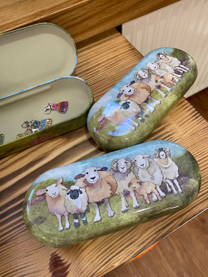 Brillenbox von Emma Ball® gefilztes Schaf