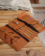 Lade das Bild in den Galerie-Viewer, MUUD Living Ledermappe LUCY handgefertigt SALE 40% B-Ware
