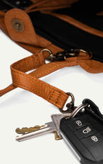 Lade das Bild in den Galerie-Viewer, MUUD Living Ledertasche HIBA handgefertigt SALE 20%
