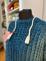 Lade das Bild in den Galerie-Viewer, Handarbeitslampe / Stricklampe zum Umhängen
