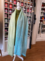 Lade das Bild in den Galerie-Viewer, LANGYARNS Mohair Luxe mit Seide in 75 Farben
